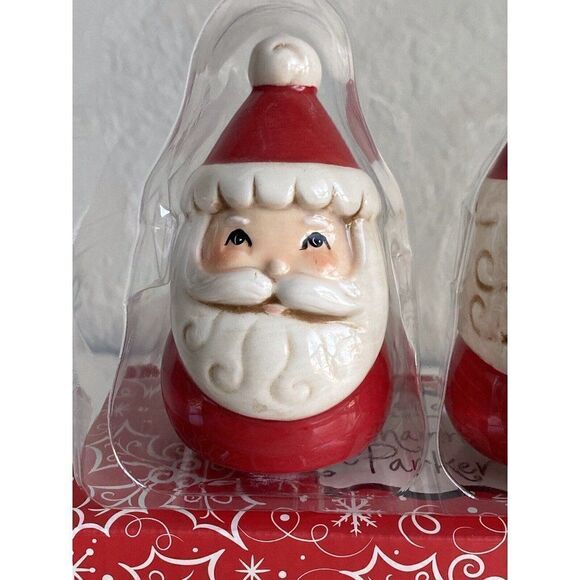 Santa And Mrs Claus Shakers 3" Salt Pepper Winter Christmas Johanna Parker NEW - Picture 3 of 9